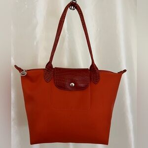 Longchamp Le Pliage Medium Tote Bag
